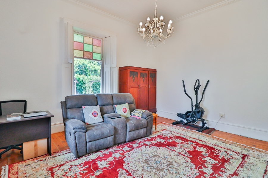 5 Bedroom Property for Sale in Mostertsdrift Western Cape